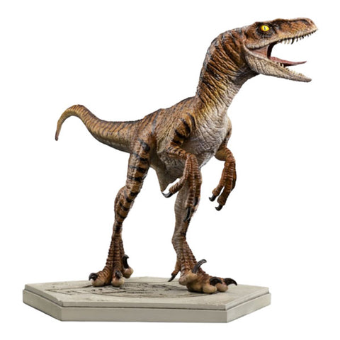 Image of Jurassic Park 2: Lost World - Velociraptor 1:10 Scale Statue