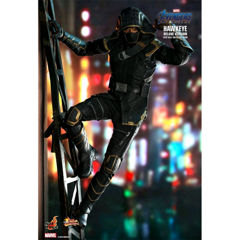 Image of Avengers 4: Endgame - Hawkeye Deluxe 12" Action Figure