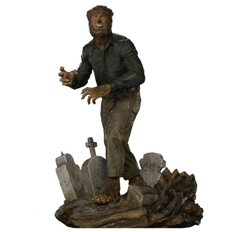 Image of Universal Monsters - Wolf Man Deluxe 1:10 Scale Statue